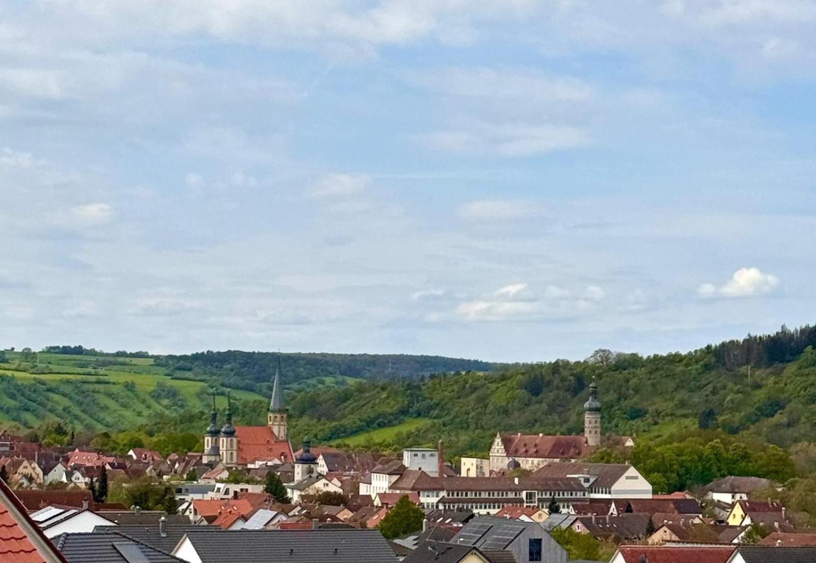 Weikersheim Penthouse Apartment ภายนอก รูปภาพ